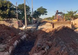 PROSIGUEN TRABAJOS DE CONSTRUCCIÓN DE DESAGÜE PLUVIAL