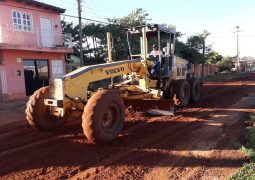 TRABAJOS DE MEJORAMIENTO VIAL EN EL BARRIO SANTA RITA.