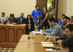 INTENDENTE RESPONDE SOBRE TEMAS COMUNITARIOS EN LA JUNTA MUNICIPAL DE CONCEPCIÓN.