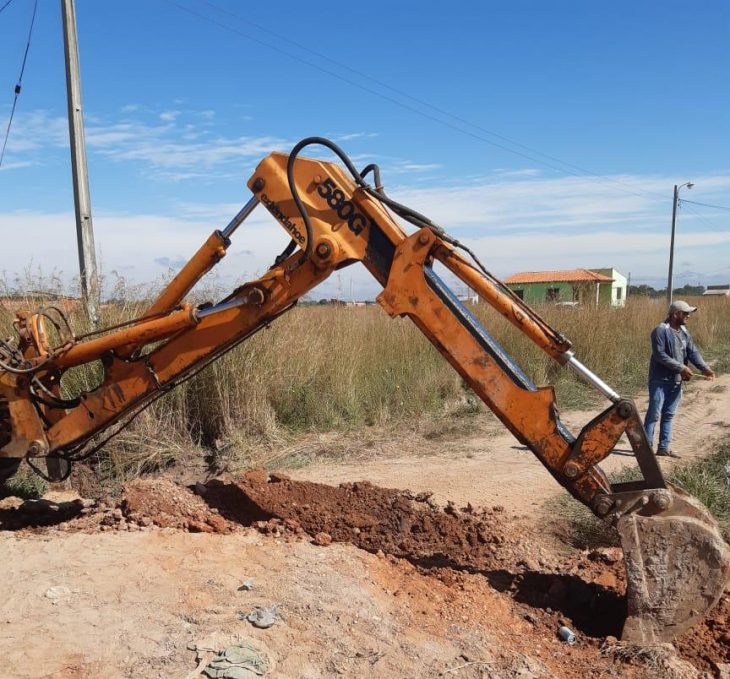 PROSIGUEN LOS TRABAJOS DE MEJORAMIENTO VIAL EN EL SECTOR DENOMINADO RINCÓN DE LUNA